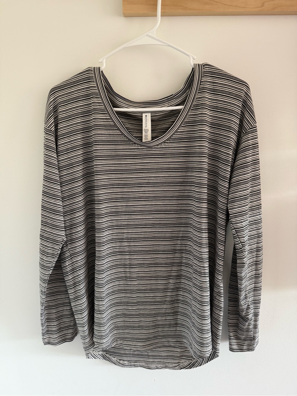 Athleta Cloudlight Stratus Striped Long Sleeve Black and White Medium
